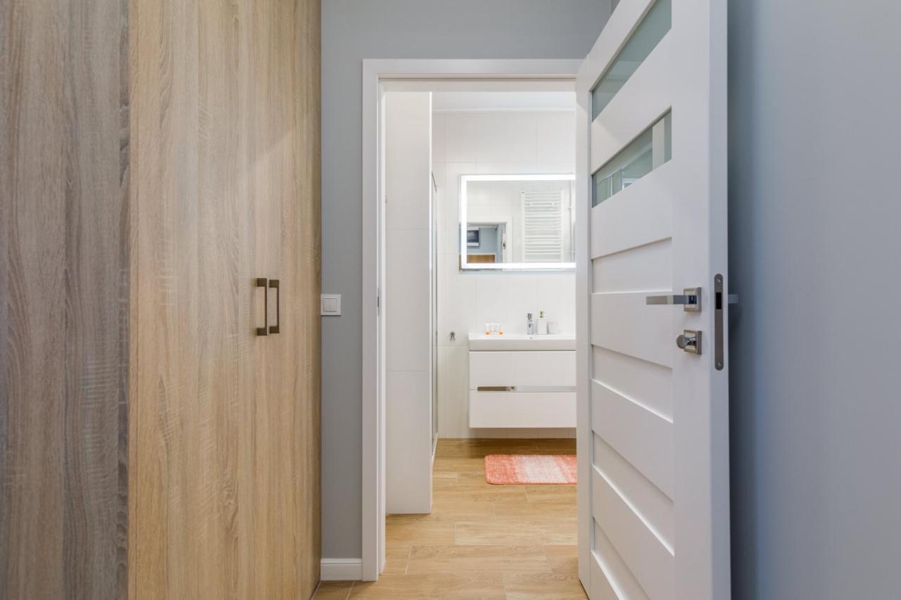 Apartment Rybacka With Parking&Balcony By Noclegi Renters Międzywodzie Extérieur photo