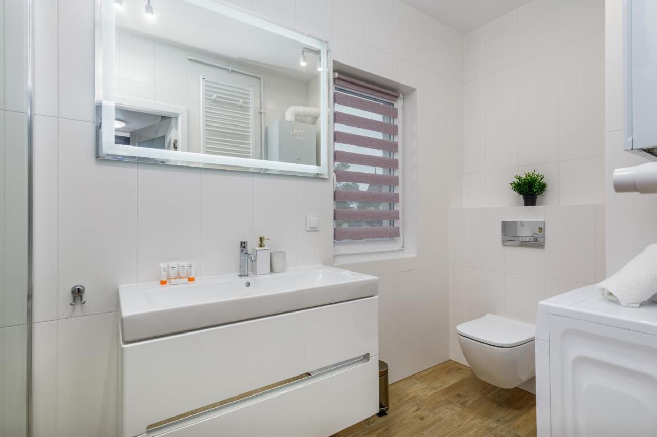 Apartment Rybacka With Parking&Balcony By Noclegi Renters Międzywodzie Extérieur photo